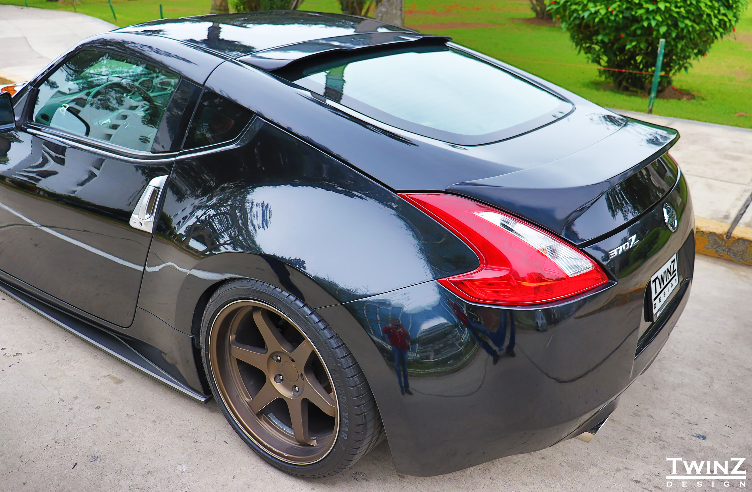 Nissan 370z roof deals rack